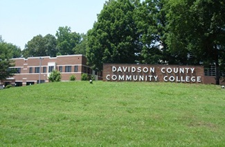 戴维森县社区学院