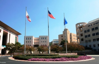 美国加州州立大学圣马科斯分校