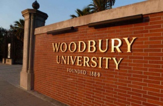伍德伯里大学