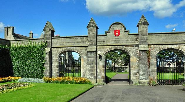 英国最美的10所海边大学 英国最美的10所海边大学