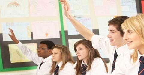 探秘美国高中的神秘世界