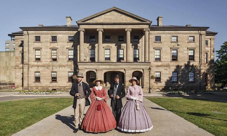 虽然我年轻，但我也有故事