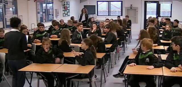 Homie们!中国授课模式和英国授课模式激情碰撞,你站哪个? Homie们!中国授课模式和英国授课模式激情碰撞,你站哪个?