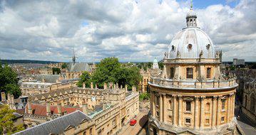 解析关于就业率排名TOP5的英国大学