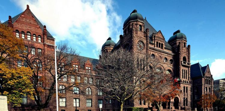 加拿大高中留学申请全面解析