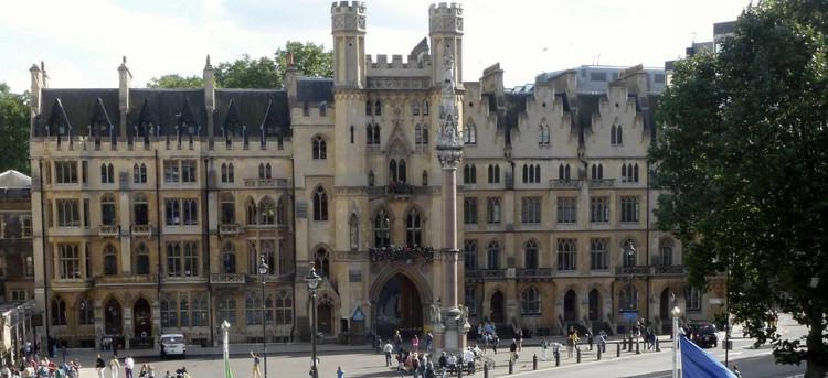 高富帅和白富美上什么学校? 高富帅和白富美上什么学校?