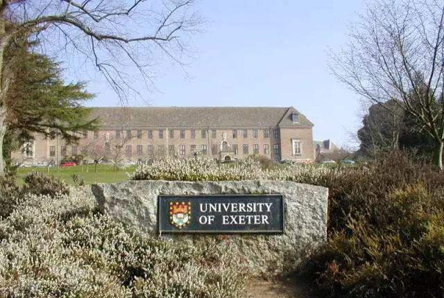 the university of exeter (埃克塞特大学)巴斯大学位于英格兰南部的