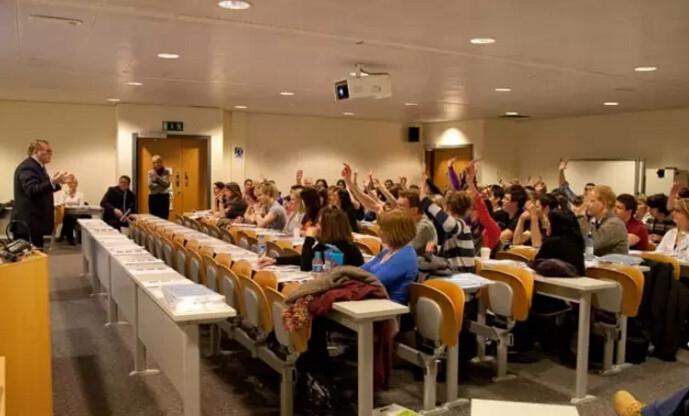 从6方面解析中英大学课堂不同 从6方面解析中英大学课堂不同