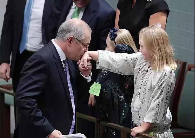 突发!! 澳洲迎来新总理! 突发!! 澳洲迎来新总理!