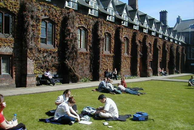 2018英国大学雅思分数要求盘点