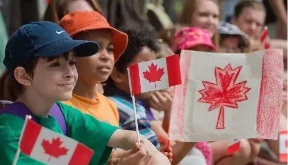 对安省高中留学加拿大的解析