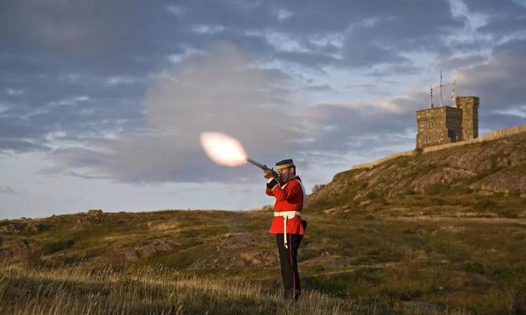 虽然我年轻，但我也有故事