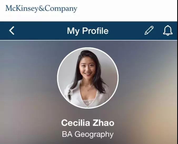 18岁美女华人学霸，用性感和感性征服了全世界