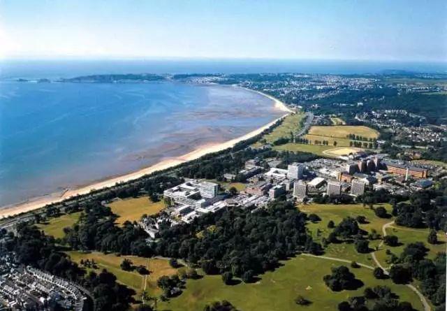 如诗如画般的英伦名校，惊艳你的远不止这些..