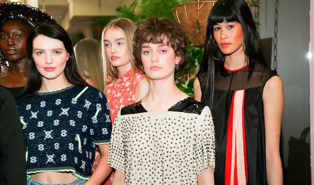 堕胎合法化,都柏林举办了一场时装秀 堕胎合法化,都柏林举办了一场时装秀