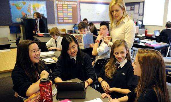 中国ＶＳ加拿大：中学教育对比