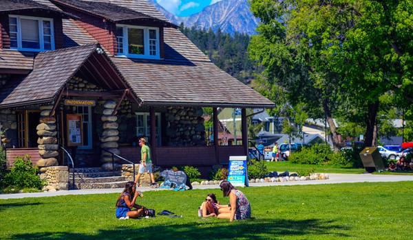 赴加留学的12大优势 赴加留学的12大优势