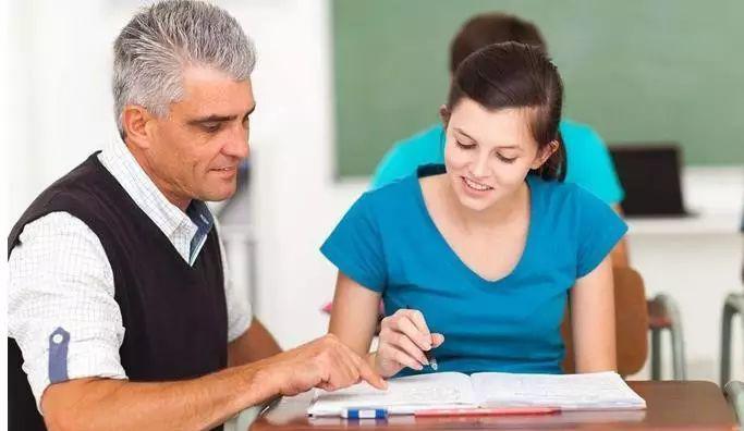 2019年英国研究生留学申请时间规划