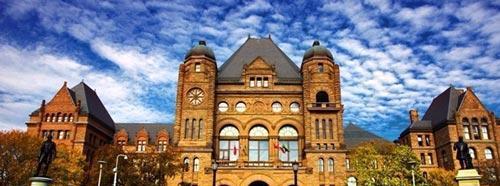 留学加拿大公立院校成为留学生热门选择