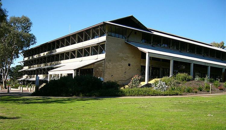 白老师介绍澳洲大学之莫道克大学