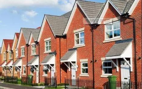 英国留学住宿如何选择，校内or校外