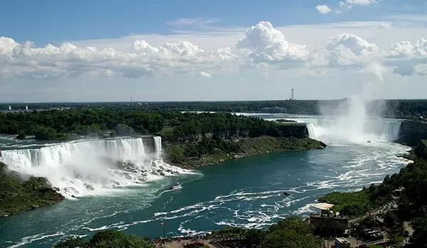 麦克马斯特大学!加拿大的MIT? 麦克马斯特大学!加拿大的MIT?