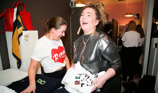 堕胎合法化,都柏林举办了一场时装秀 堕胎合法化,都柏林举办了一场时装秀