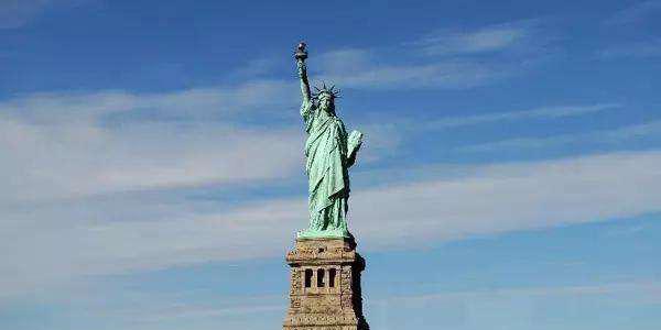 热门国家配偶签证对比:新西兰配偶可在当地全职工作啦! 热门国家配偶签证对比:新西兰配偶可在当地全职工作啦!