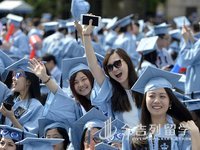 英国留学竟然这么"酸爽"？留学生：喝一杯吗？