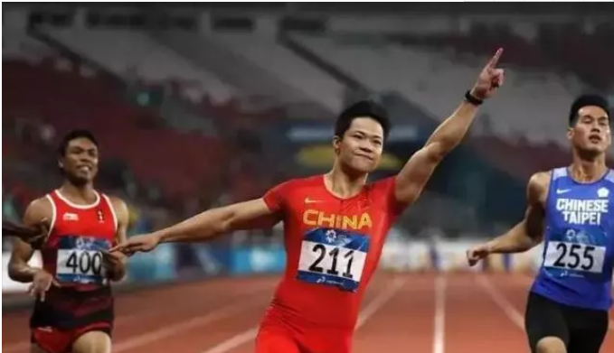 他为什么能跑这么快?! 他为什么能跑这么快?!