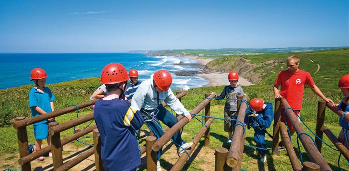 英国暑期班,夏令营,哪种适合孩子呢? 英国暑期班,夏令营,哪种适合孩子呢?