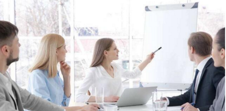 澳大利亚商务信息系统解析