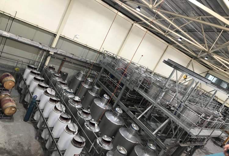 畅饮澳洲葡萄酒的制作过程，了解葡萄酒文化！