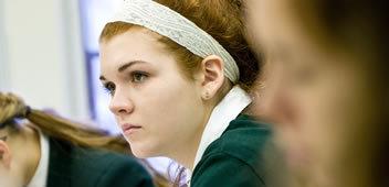 位于首都+IB课程的私立学校-艾尔姆德女校