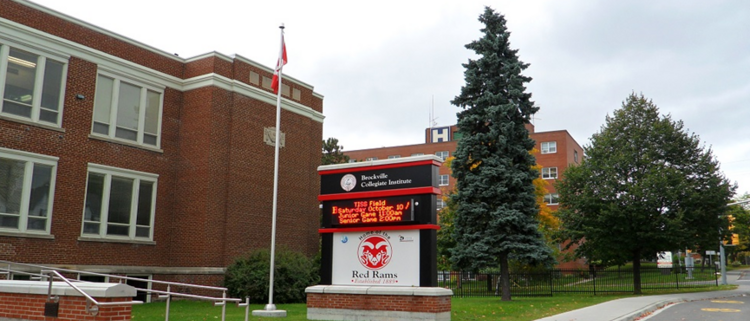 1年15万就可以读下来的公立学校开放申请了