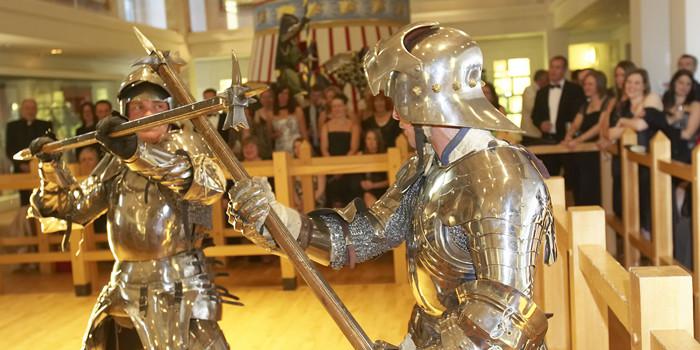 利兹大学,现代与历史的碰撞,传统与国际的结合 利兹大学,现代与历史的碰撞,传统与国际的结合