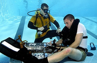 美国海军潜水和救援培训中心