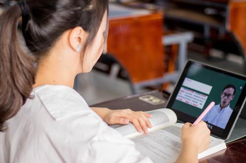 中央兰开夏大学研究生学费及申请条件