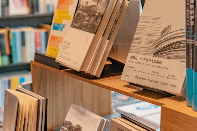 牛津布鲁克斯大学2022年QS排名