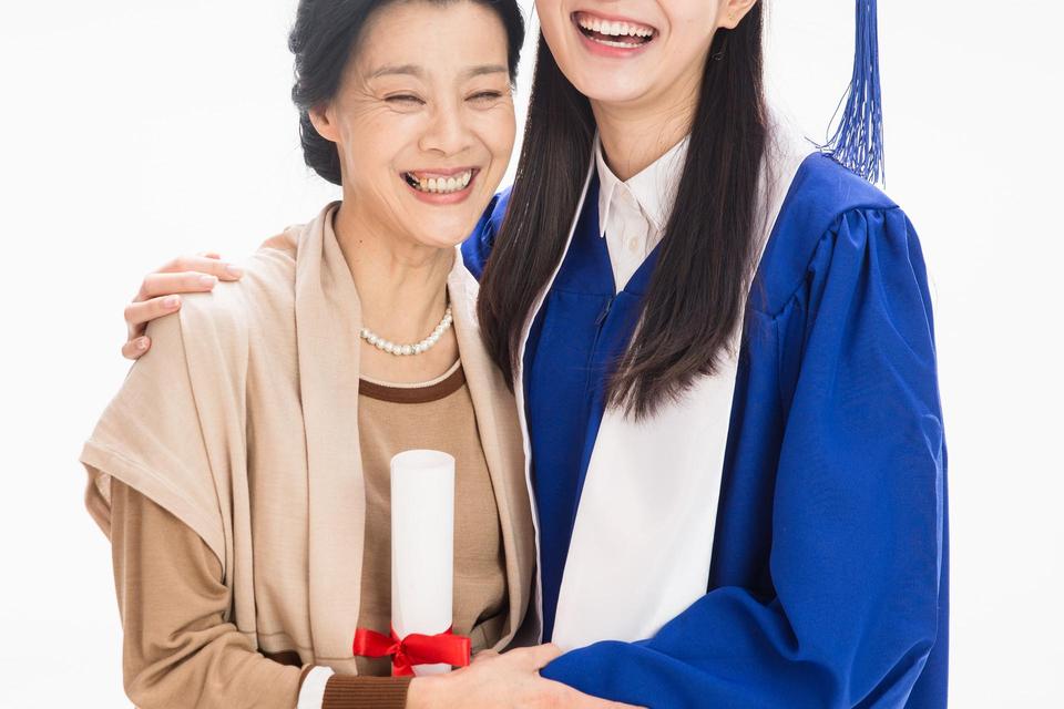 格林威治大学研究生学费及申请条件