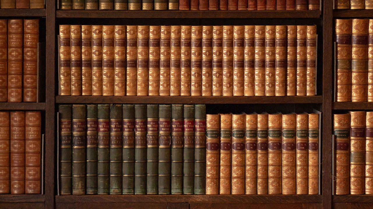 纽约利姆时尚商业管理学院申请条件是什么？