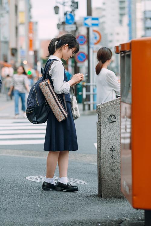 去澳大利亚西部理工学院上大学能就业吗？