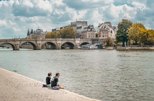到加拿大维耶蒙特利尔学校读研能毕业吗？