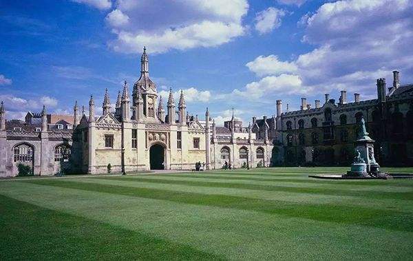 究竟如何报考剑桥大学？