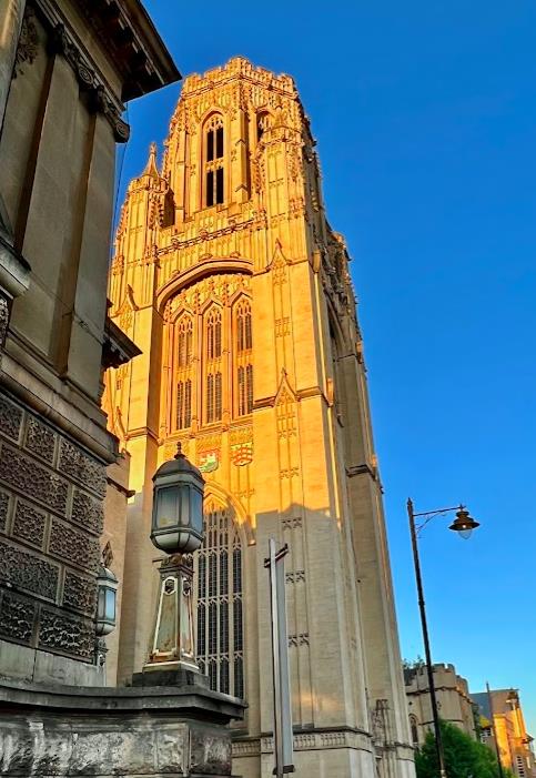 教育背景 Education