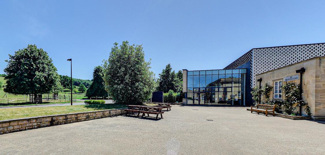 你的性格特点是怎样的,是否可以适应在英国的学习和生活