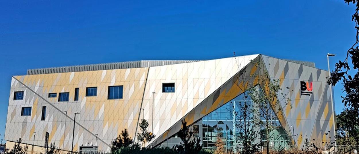 Q: The campus adapts itself topeople and vice versa?