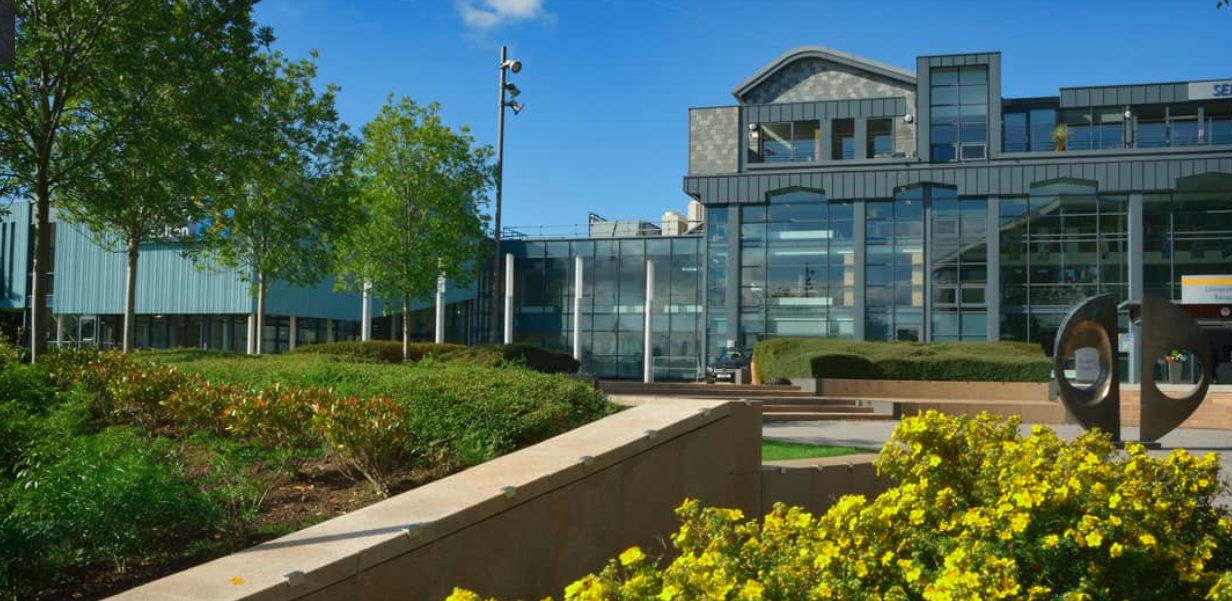 疫情中&ldquo;稳&ldquo;保就业